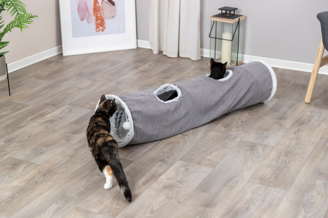 Túnel de brincar Harvey de peluche cinzento para gatos Trixie ø 27 × 116 cm – imagem 6