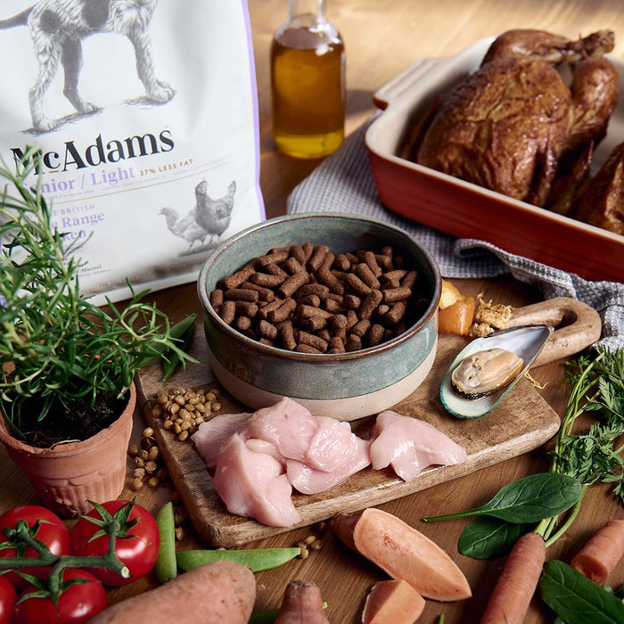 McAdams Frango do campo – Ração seca para cães sénior / light – embalagem