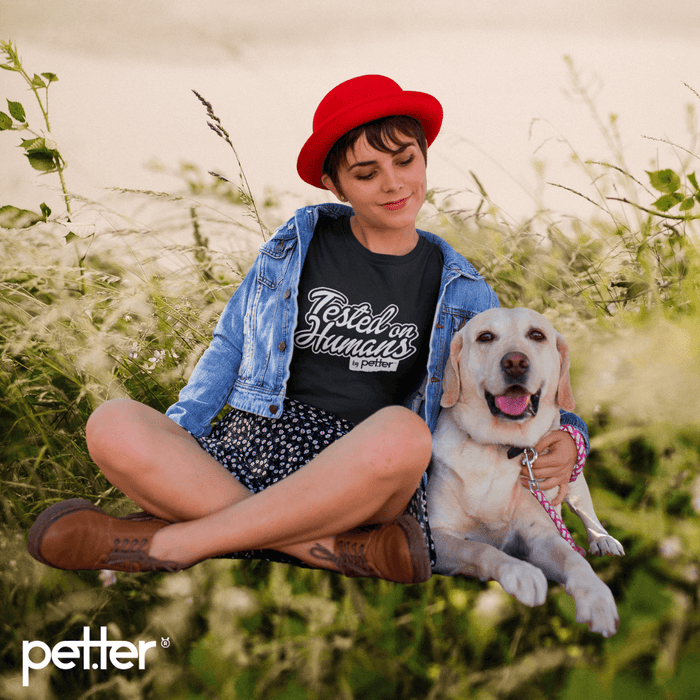 Tshirt TESTED ON HUMANS by Petter